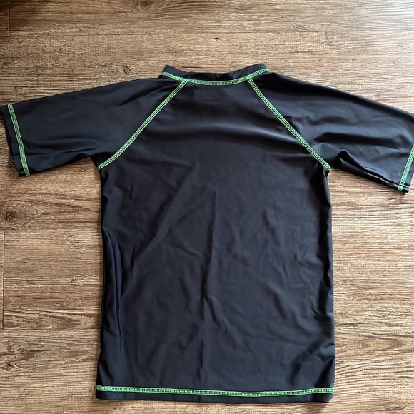 Minecraft Rashguard - Picture 3 of 3